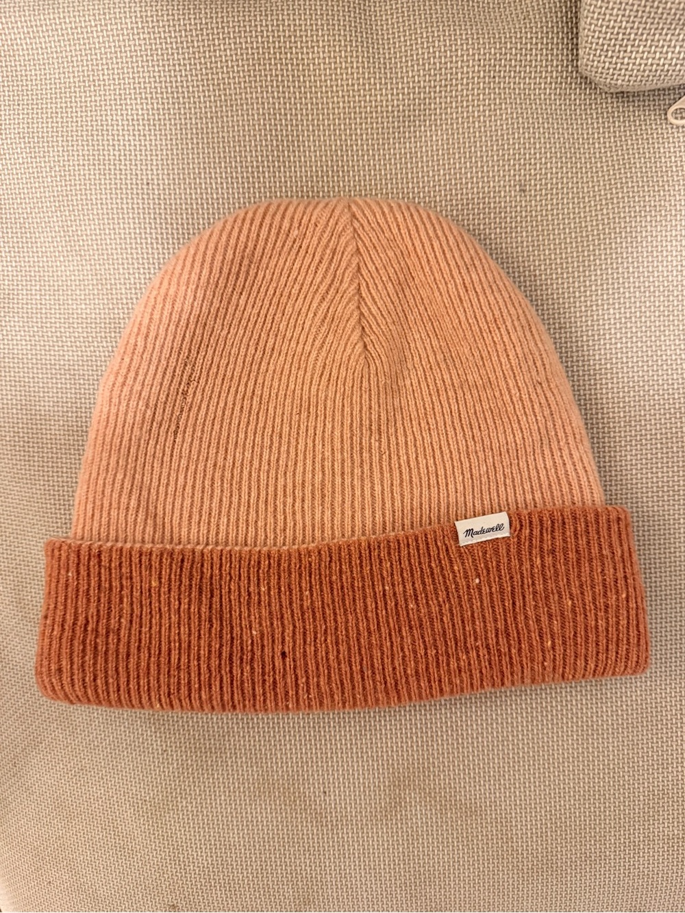 Madewell Two-Tone Ribbed Beanie - Peach & Rust